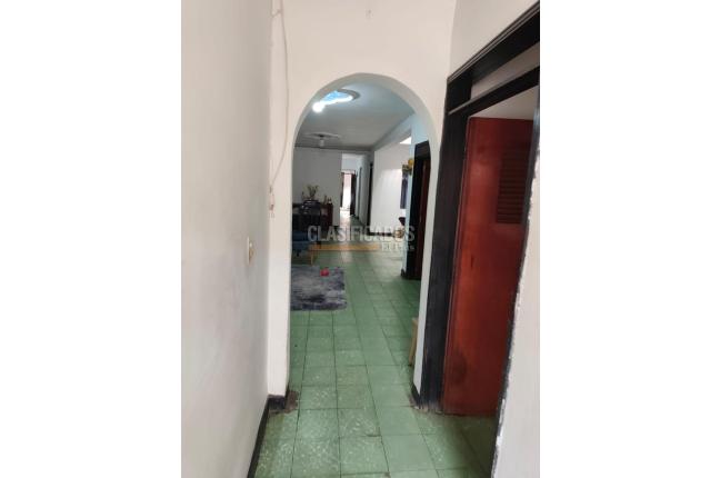 Casas, Venta en La Floresta