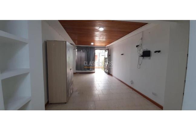 Apartaestudios, Alquiler, Bosques del Limonar - $1.100.000