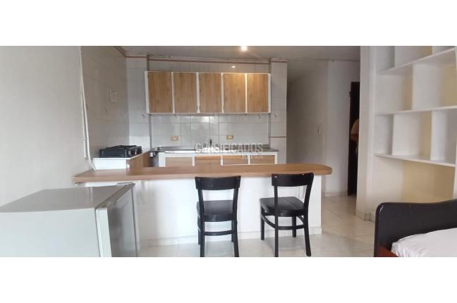 Apartaestudios, Alquiler, Versalles - $1.500.000