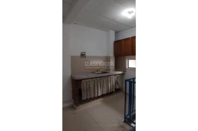 Locales y Bodegas, Alquiler, El Cedro - $1.650.000