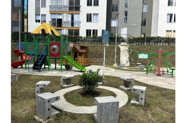 Apartamentos, Alquiler, Dos Quebradas - $1.300.000