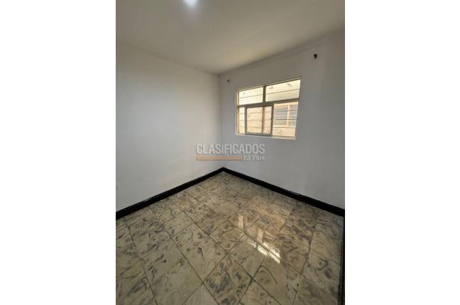 Casas, Alquiler, Ciudad Córdoba - $750.000
