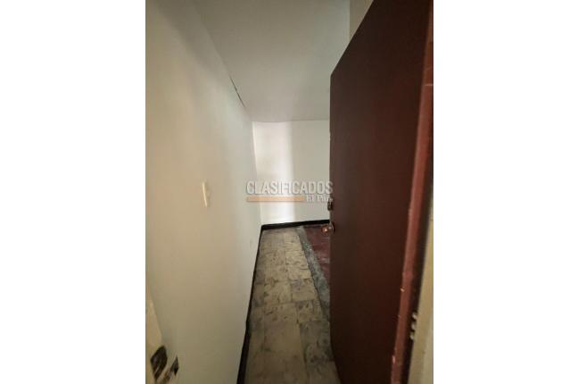 Casas, Alquiler, Ciudad Córdoba - $750.000
