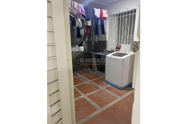 Apartaestudios, Alquiler, Prados del Limonar - $730.000