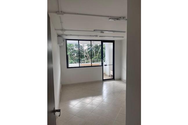 Oficinas y Consultorios, Alquiler, Santa Mónica Residencial - $2.700.000