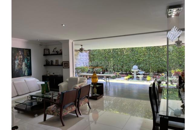 Casas, Venta en Ciudad Jardín