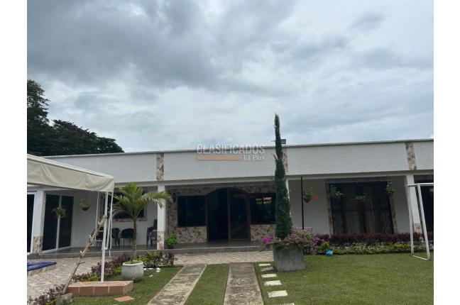 Fincas y Casas Campestres, Venta en Calima (Darién)