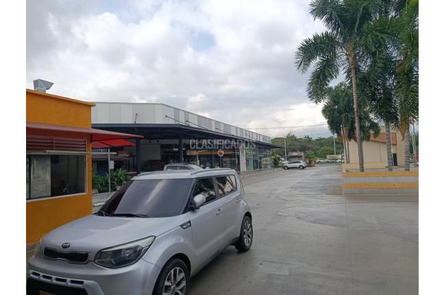 Locales y Bodegas, Alquiler, Ciudad Bochalema - $13.000.000