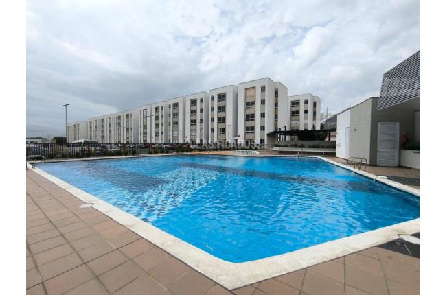 Apartamentos, Alquiler, Ciudad Pacifica - $1.300.000