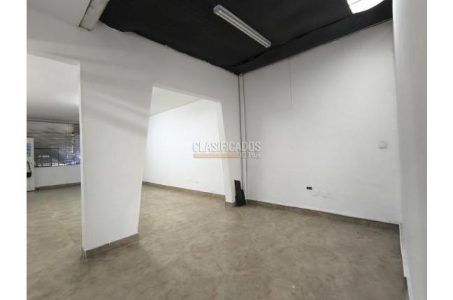 Casas, Alquiler, Champagñat - $2.200.000