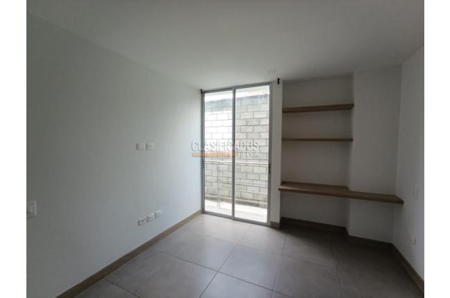 Apartaestudios, Alquiler, Santa Isabel - $1.240.000