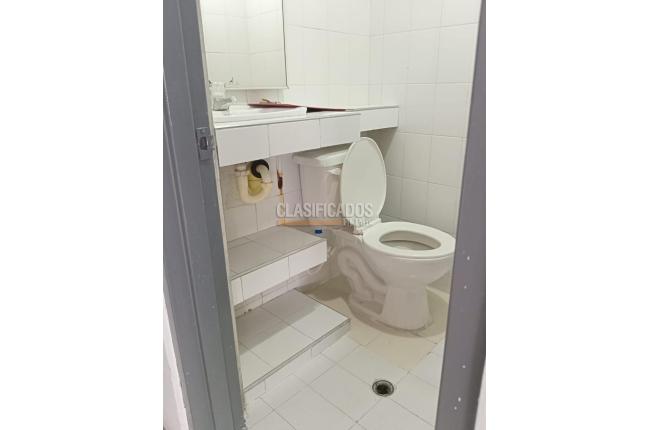 Locales y Bodegas, Alquiler, Manzanares - $10.700.000