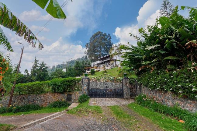 Fincas y Casas Campestres, Venta en Yumbo