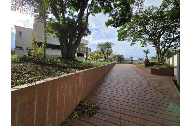 Locales y Bodegas, Venta, Ciudad Jardín - $2.500.000.000