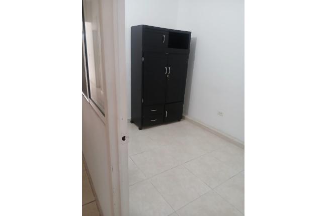 Habitaciones, Alquiler en Centenario