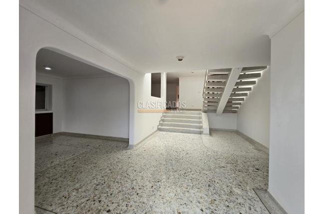 Locales y Bodegas, Venta, Ciudad Jardín - $2.500.000.000