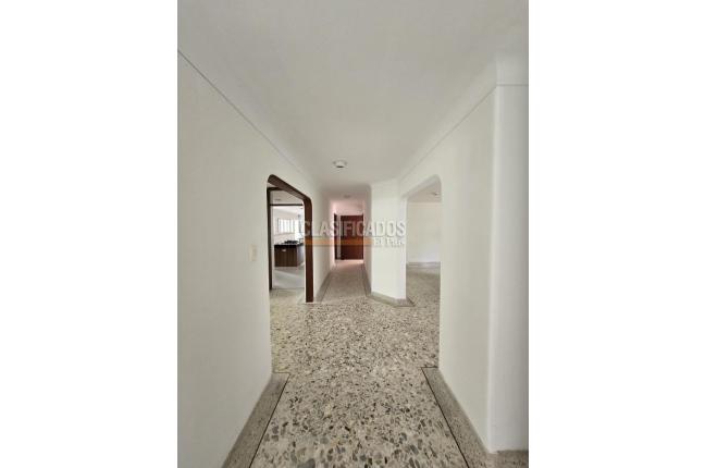 Locales y Bodegas, Venta, Ciudad Jardín - $2.500.000.000