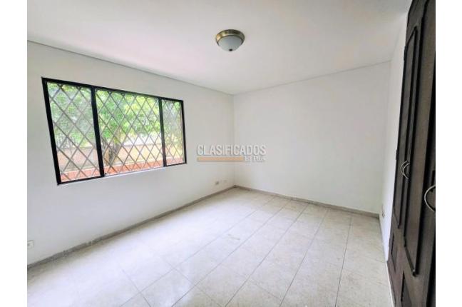 Apartamentos, Venta en La Flora