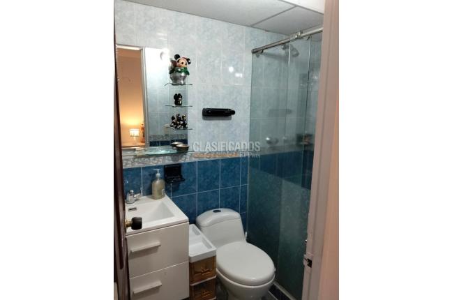 Apartamentos, Venta, Álamos - $240.000.000