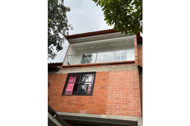 Casas, Venta en Valle del Lili