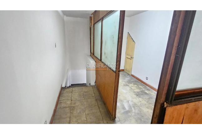 Locales y Bodegas, Alquiler, San Nicolás - $2.300.000