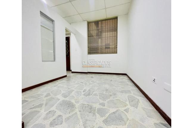 Oficinas y Consultorios, Alquiler, Versalles - $1.850.000