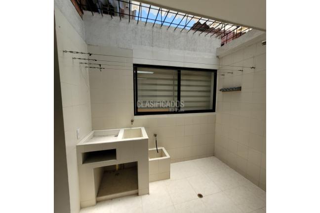 Casas, Venta, La Hacienda - $650.000.000