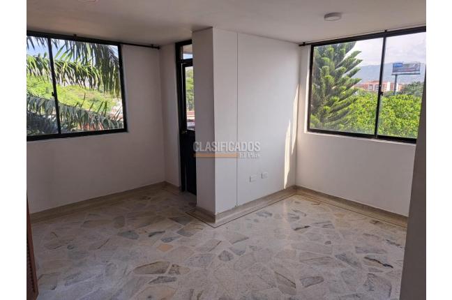 Apartamentos, Alquiler en Ciudad Capri
