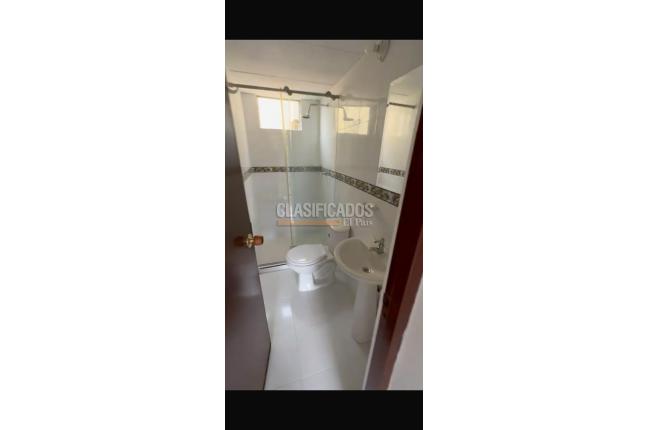 Apartamentos, Alquiler, Santa Bárbara - $950.000