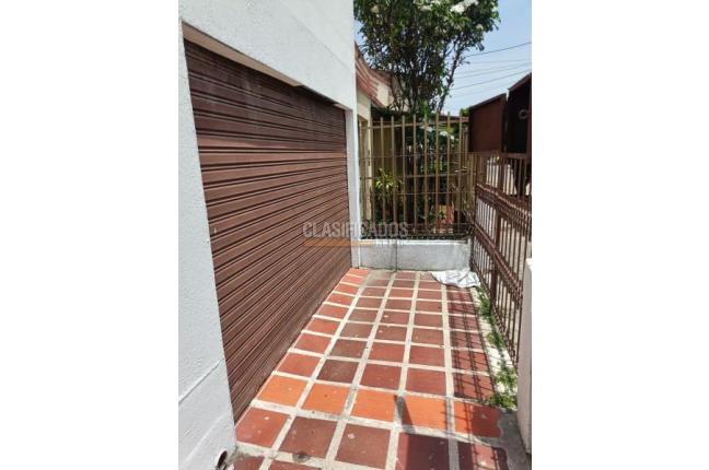 Casas, Venta en Cristóbal Colón