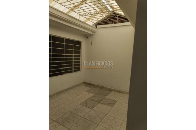 Casas, Venta, Cristóbal Colón - $450.000.000