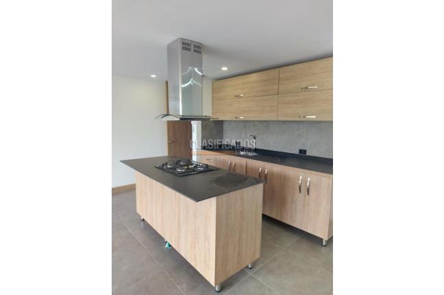 Apartamentos, Alquiler, Dos Quebradas - $2.000.000