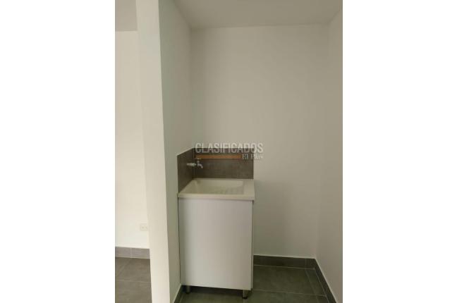 Apartamentos, Alquiler, Dos Quebradas - $2.000.000