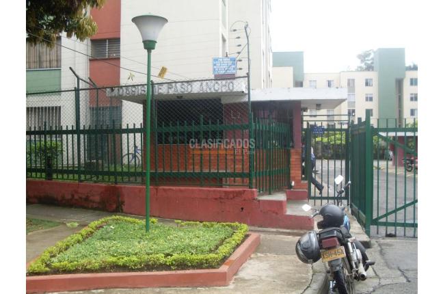 Apartamentos, Alquiler en Colseguros Andes