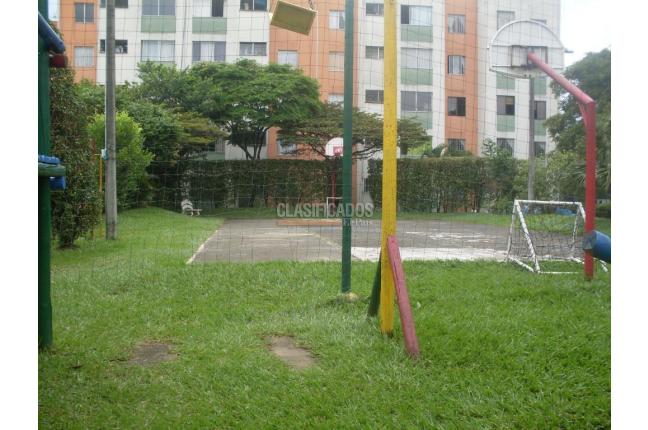 Apartamentos, Alquiler en Colseguros Andes