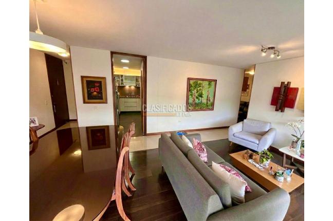 Apartamentos, Venta en Club Residencial Los Cristales