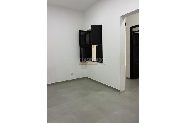 Oficinas y Consultorios, Alquiler, Centenario - $4.500.000