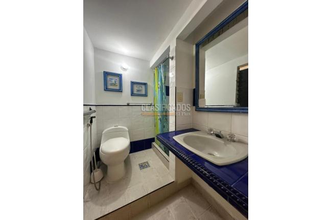 Casas, Venta, Primero de Mayo - $365.000.000