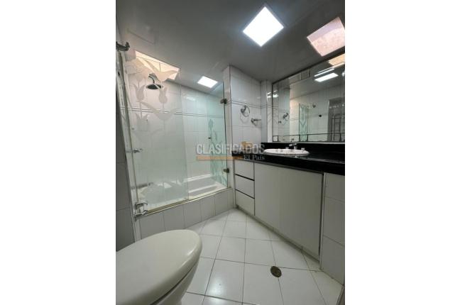 Casas, Venta, Primero de Mayo - $365.000.000