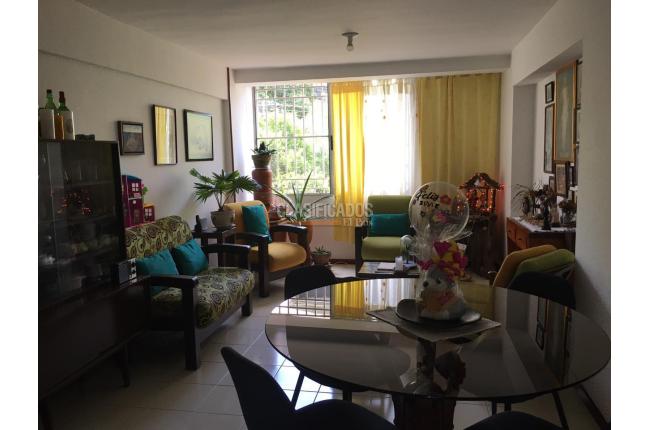 Apartamentos, Venta en El Refugio