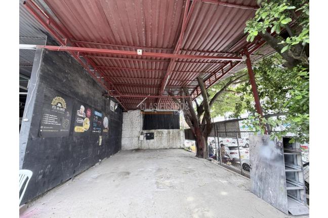 Locales y Bodegas, Alquiler, Los Cámbulos - $2.500.000