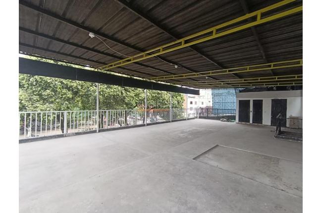 Locales y Bodegas, Alquiler, Giron - $4.600.000