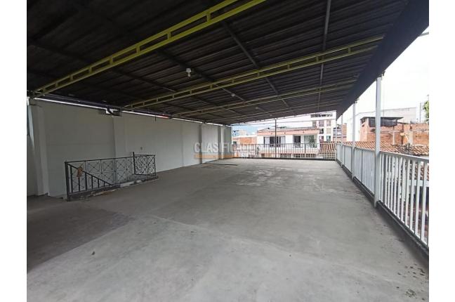 Locales y Bodegas, Alquiler, Giron - $4.600.000