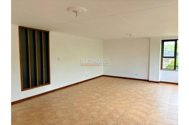 Apartamentos, Venta, Versalles - $585.000.000