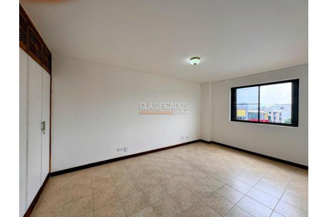 Apartamentos, Venta, Versalles - $585.000.000