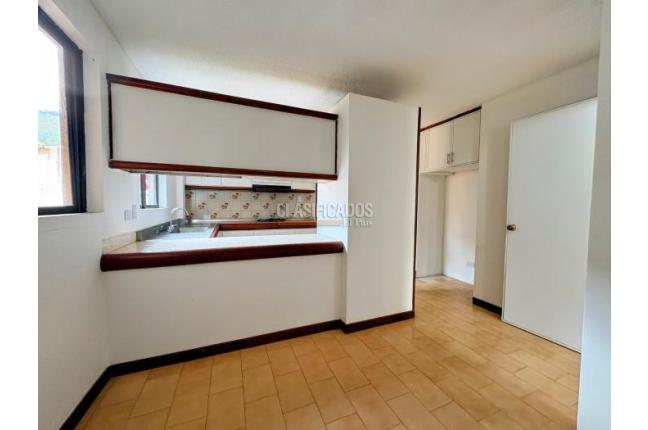 Apartamentos, Venta, Versalles - $585.000.000