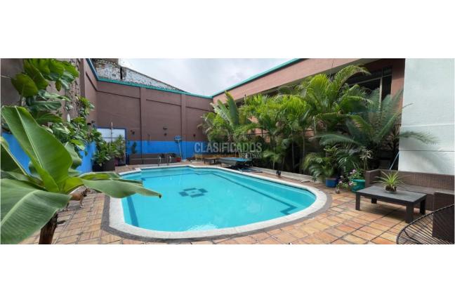 Casas, Venta, Miraflores - $1.850.000.000