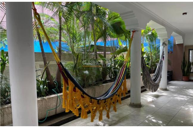 Casas, Venta, Miraflores - $1.850.000.000