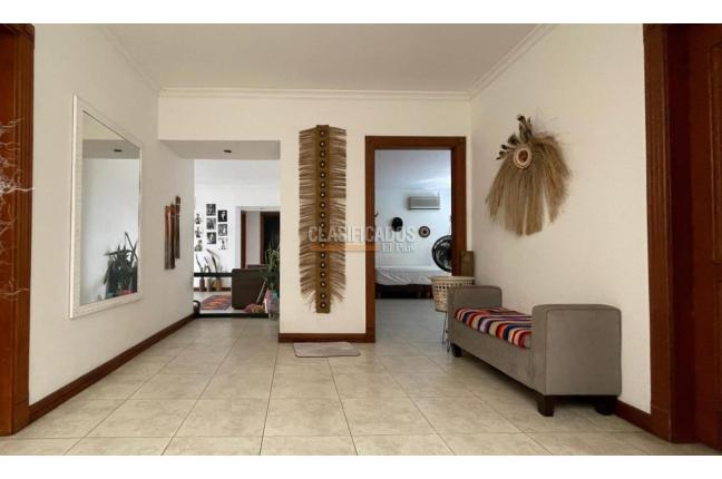 Casas, Venta, Miraflores - $1.850.000.000