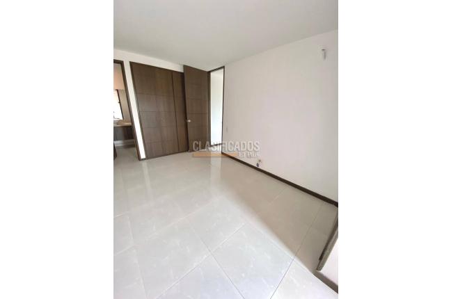 Apartamentos, Venta, Cristo Rey - $400.000.000